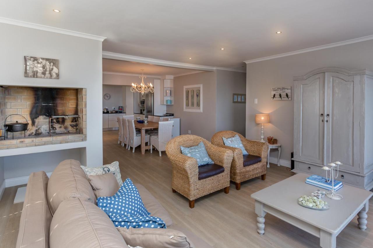 Ons C-Huis - Gansbaai Seafront Accommodation, Back-Up Power 外观 照片